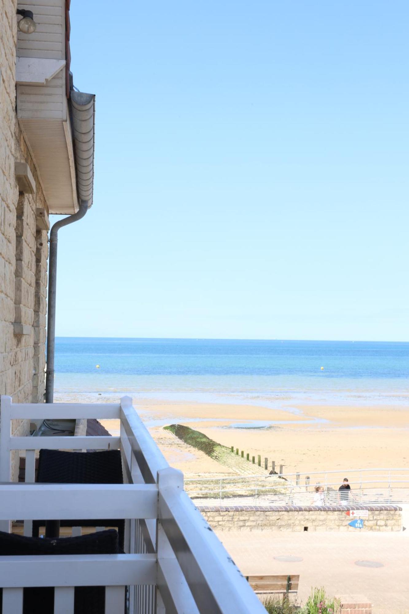 Le Clos Normand Saint-Aubin-Sur-Mer  Exteriör bild